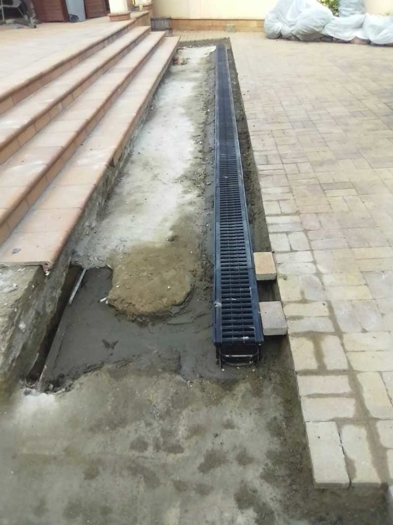 1693718887357