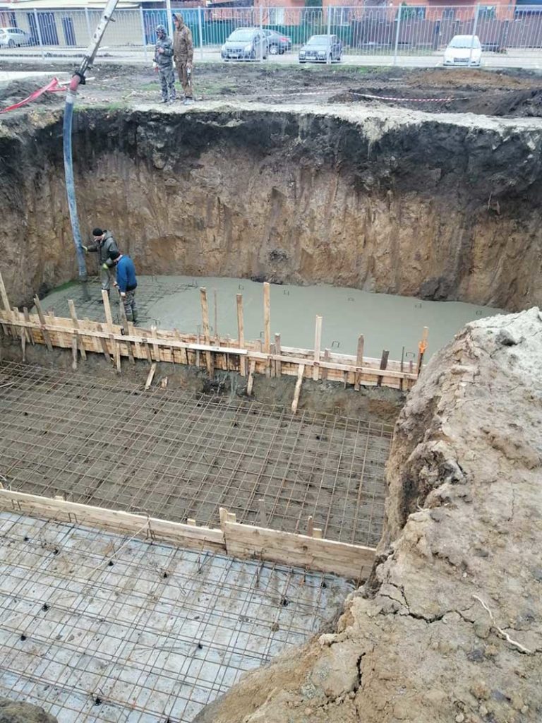1735404705564